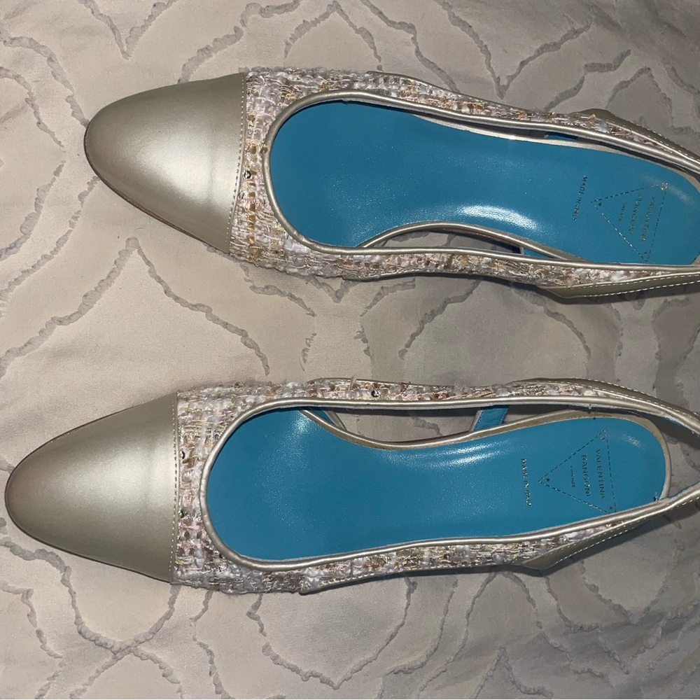 Sling back heels